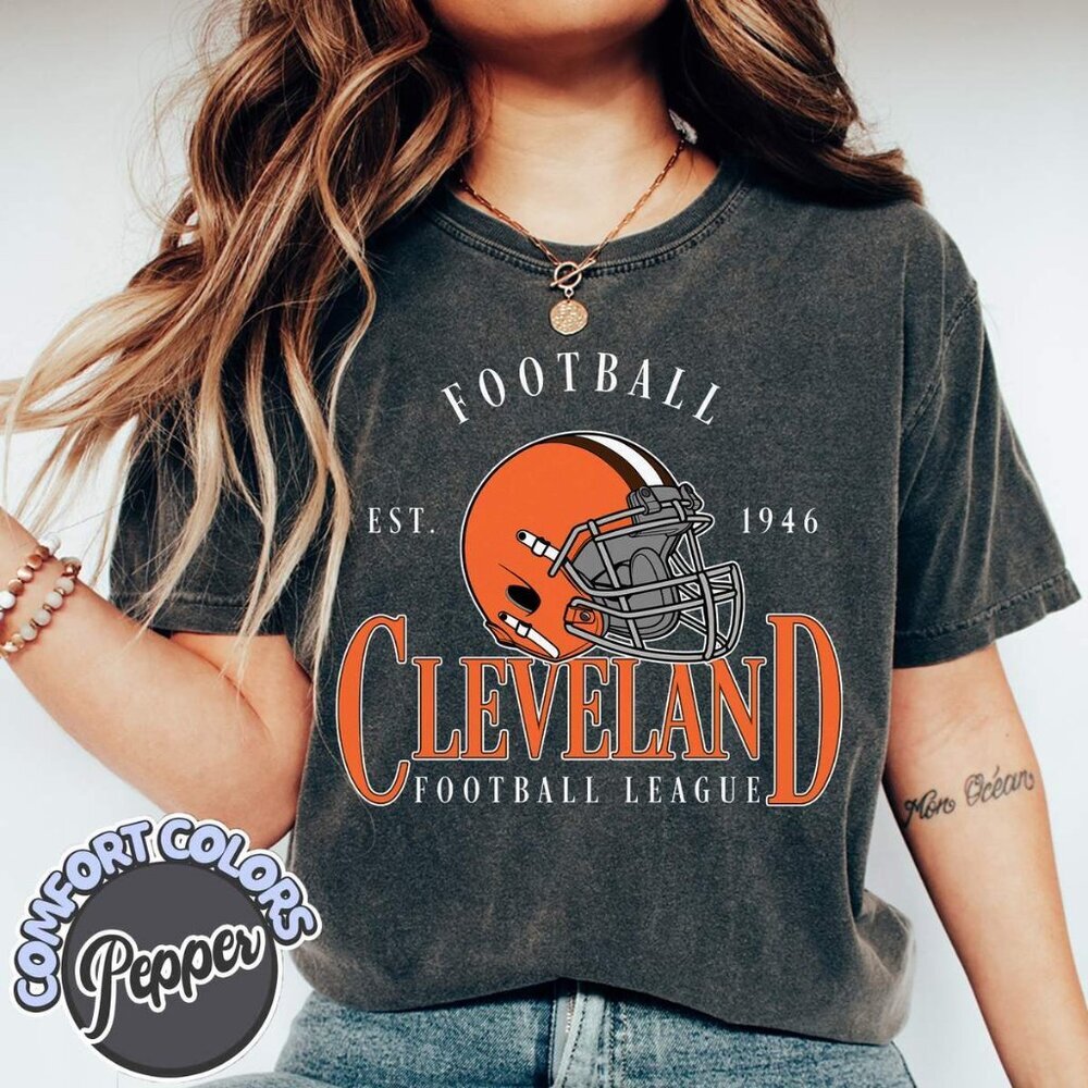 Cleveland Football Retro Design Comfort Colors T-Shirt 91